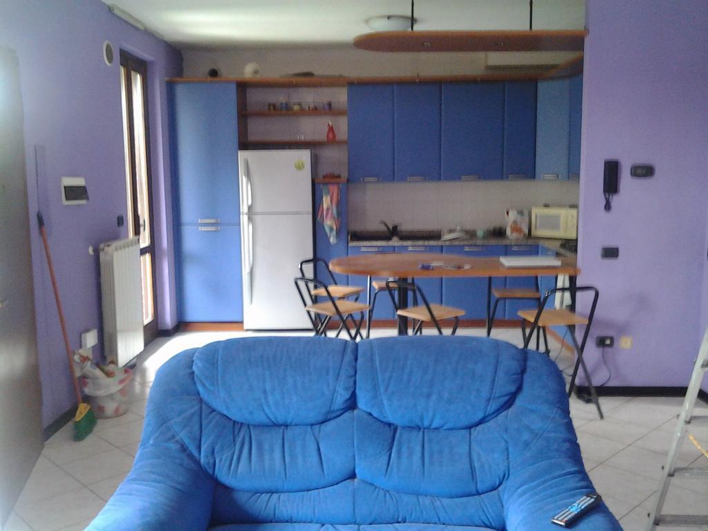 Villetta Rossini Appartamento Da Condividere Con Me Luciano Servizio Ospiti Taxi Driver Navetta No Wifi 2 Camera Da Letto Per 5 Persone Valbrembo Dış mekan fotoğraf