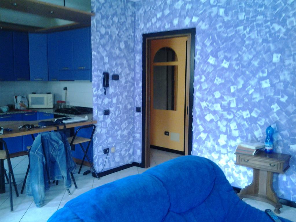 Villetta Rossini Appartamento Da Condividere Con Me Luciano Servizio Ospiti Taxi Driver Navetta No Wifi 2 Camera Da Letto Per 5 Persone Valbrembo Dış mekan fotoğraf