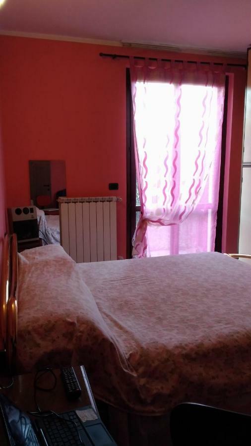 Villetta Rossini Appartamento Da Condividere Con Me Luciano Servizio Ospiti Taxi Driver Navetta No Wifi 2 Camera Da Letto Per 5 Persone Valbrembo Dış mekan fotoğraf